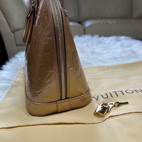 Authentic Louis Vuitton Alma PM Vernis Hand Bag - Picture 7 of 17